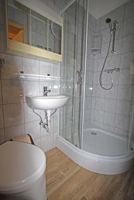 F.E.Matras-Gasse 9 Hotel Wina Bagian luar foto